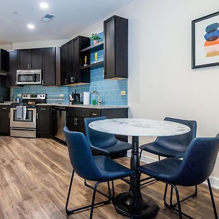 Beautiful 1Br W Balcony Gym Patio Areas Charlotte Exterior photo